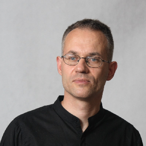 employee photo