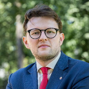 employee photo